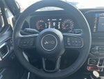 2025 Wrangler Thumbnail 32