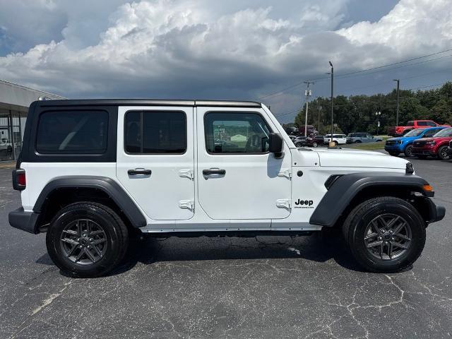 2024 Jeep Wrangler - $28,994