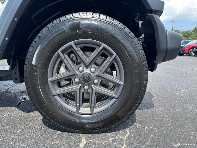 2024 Jeep Wrangler - $28,994