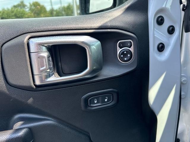 2024 Jeep Wrangler - $28,994