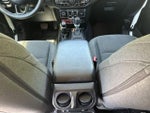 2025 Wrangler Thumbnail 20