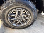 2025 Wrangler Thumbnail 15