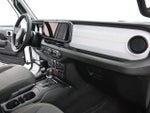 2025 Wrangler Thumbnail 28