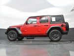 2025 Wrangler Thumbnail 25