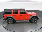 2025 Wrangler Thumbnail 36
