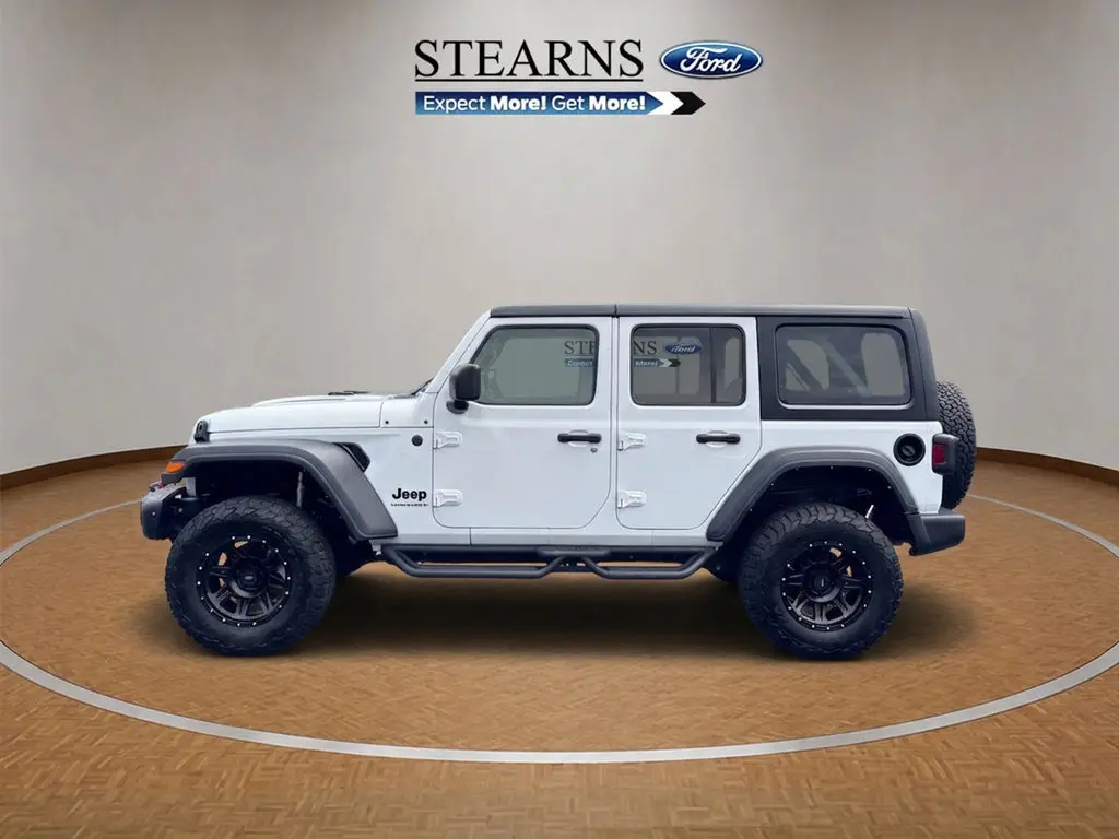 2024 Jeep Wrangler - $30,000