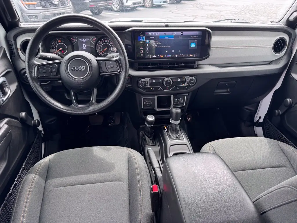 2024 Jeep Wrangler - $30,000