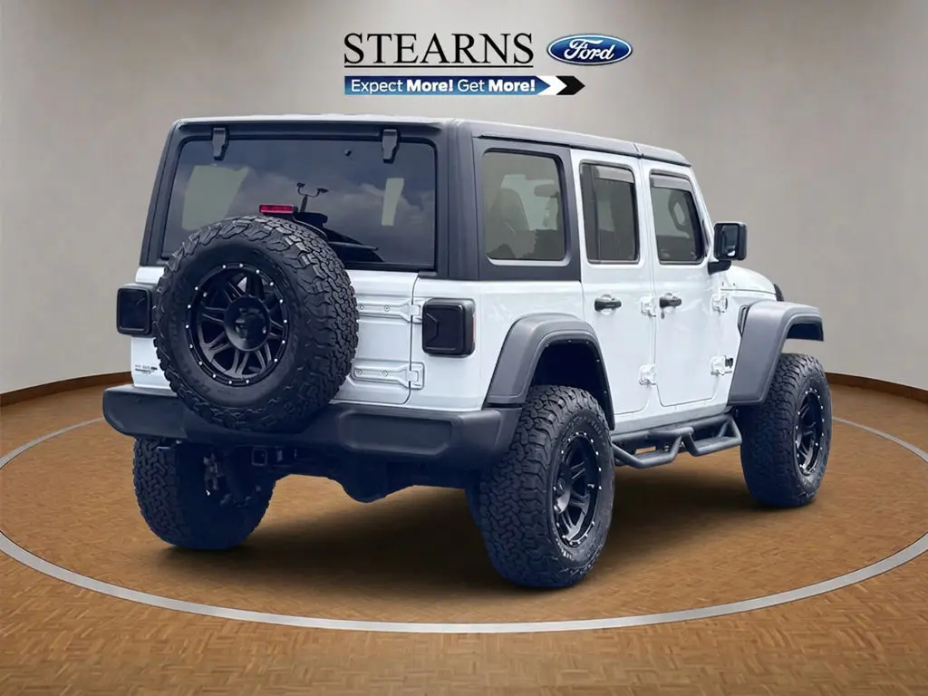 2024 Jeep Wrangler - $30,000