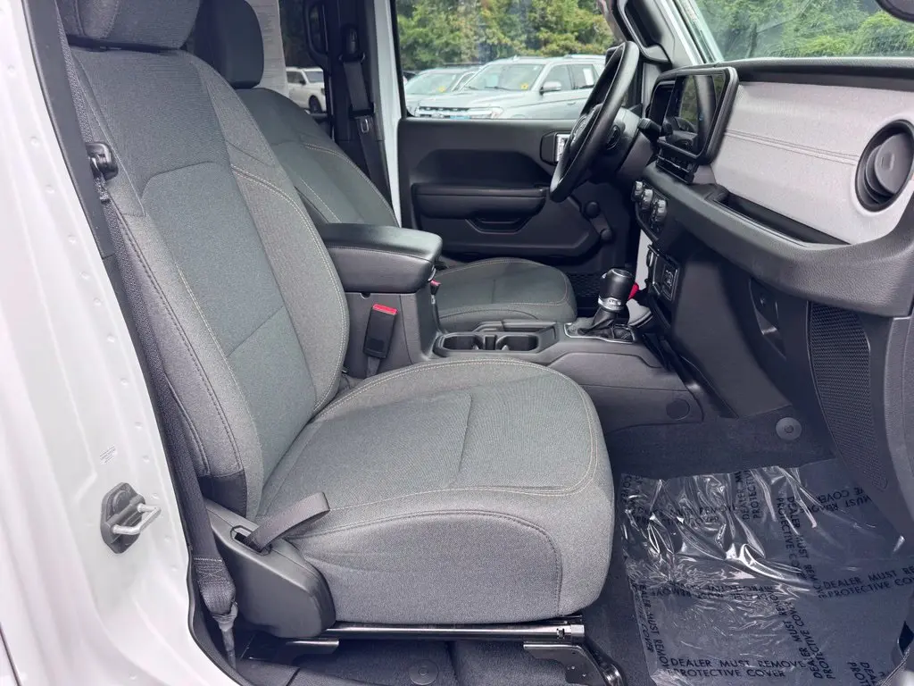 2024 Jeep Wrangler - $30,000