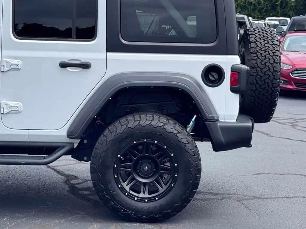 2024 Jeep Wrangler - $30,000