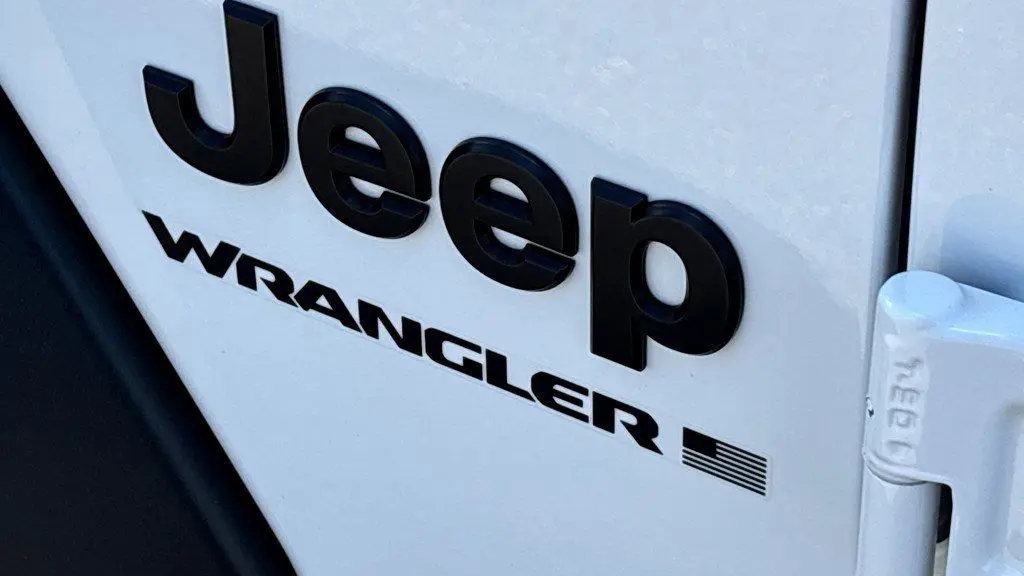 2024 Jeep Wrangler Sport