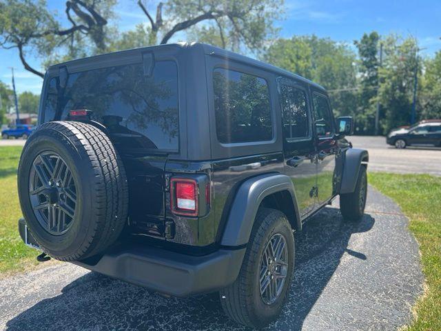 2024 Jeep Wrangler - $31,950