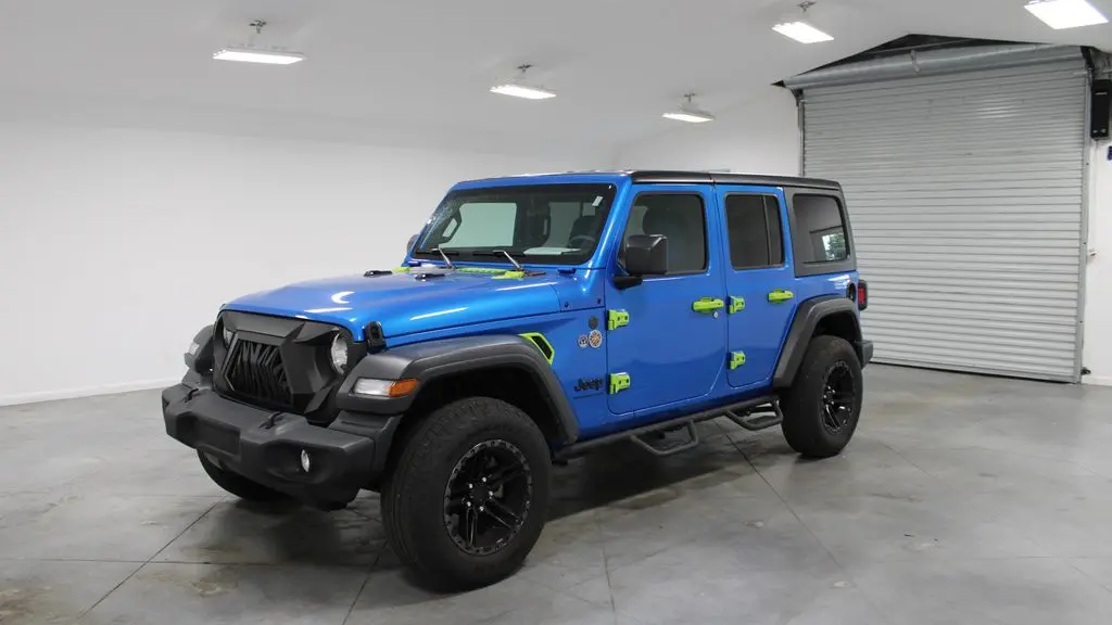 2025 Jeep Wrangler Sport
