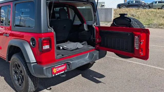 2025 Jeep Wrangler Sport S