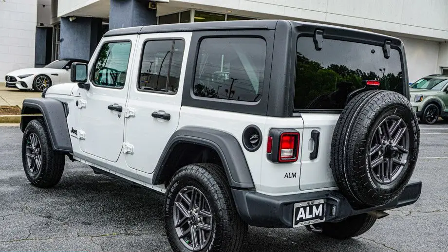 2025 Jeep Wrangler Sport S