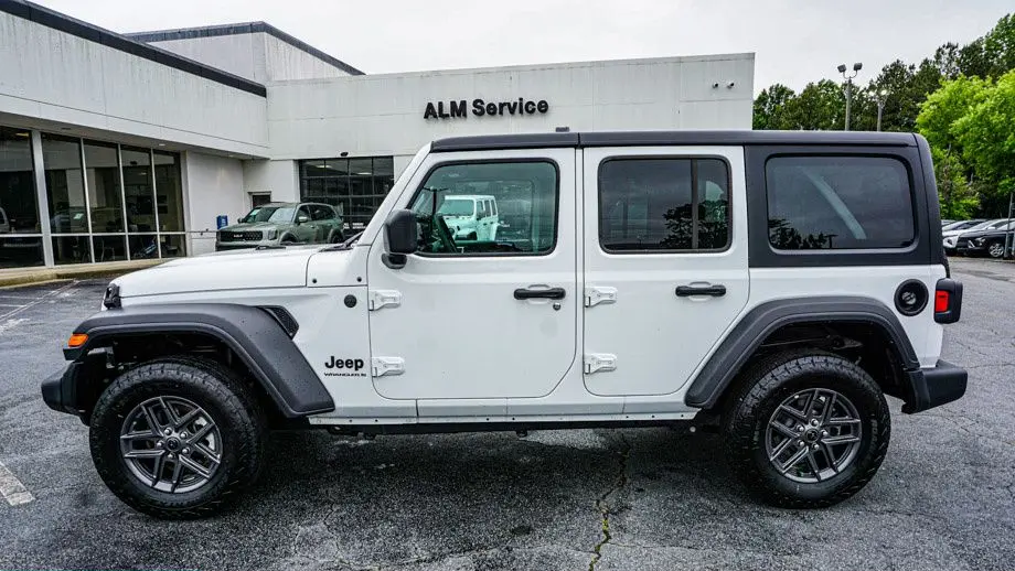 2025 Jeep Wrangler Sport S