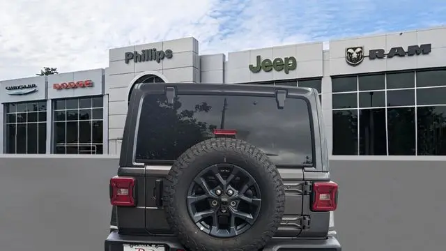 2026 Jeep Wrangler 85th Anniversary Edition