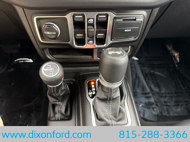 2025 Jeep Wrangler - $40,977