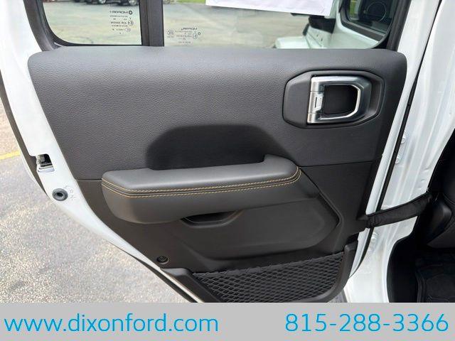 2025 Jeep Wrangler - $40,977