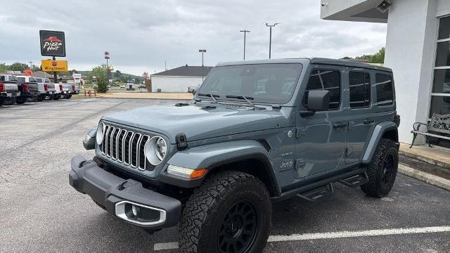 2024 Jeep Wrangler Sahara