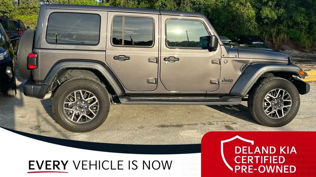 2025 Jeep Wrangler Sahara