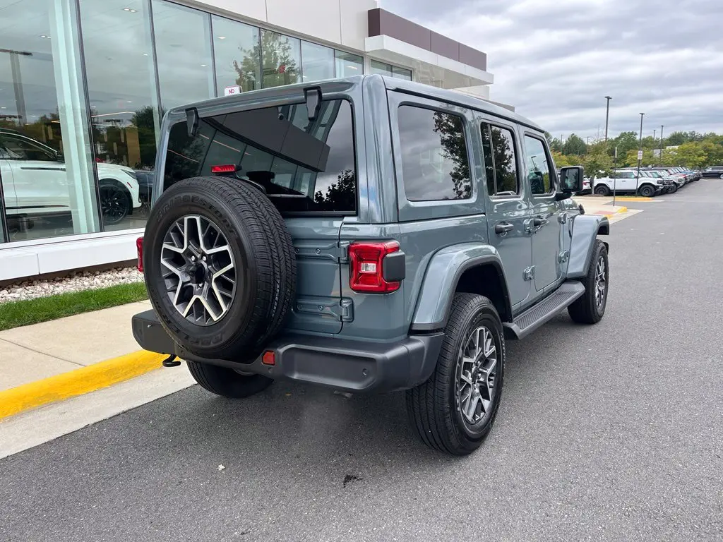 2026 Jeep Wrangler - $47,001