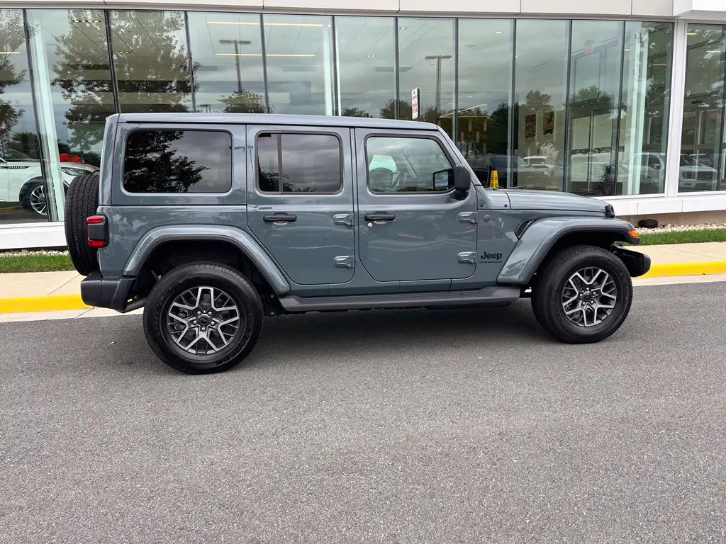 2026 Jeep Wrangler - $47,001