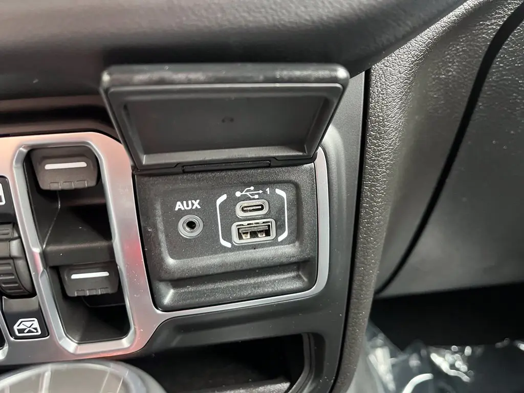 2026 Jeep Wrangler - $44,501