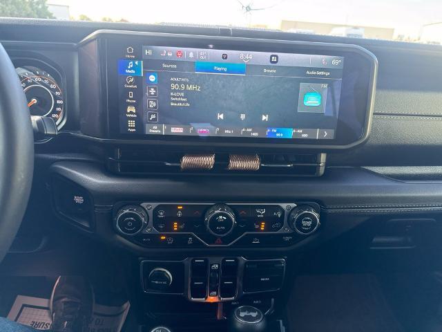 2024 Jeep Wrangler - $37,737