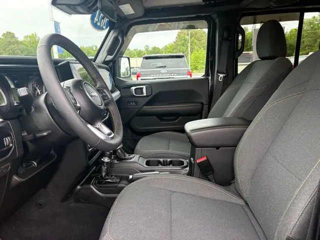2024 Jeep Wrangler - $34,573