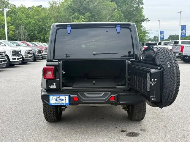 2024 Jeep Wrangler - $34,573