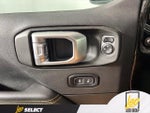 2025 Wrangler Thumbnail 31