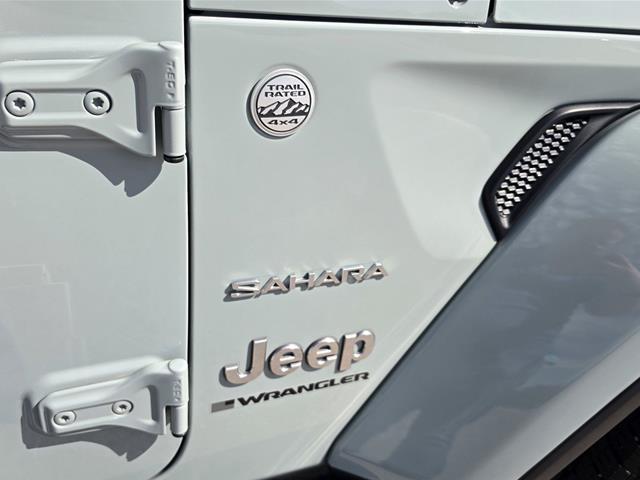 2024 Jeep Wrangler - $35,995