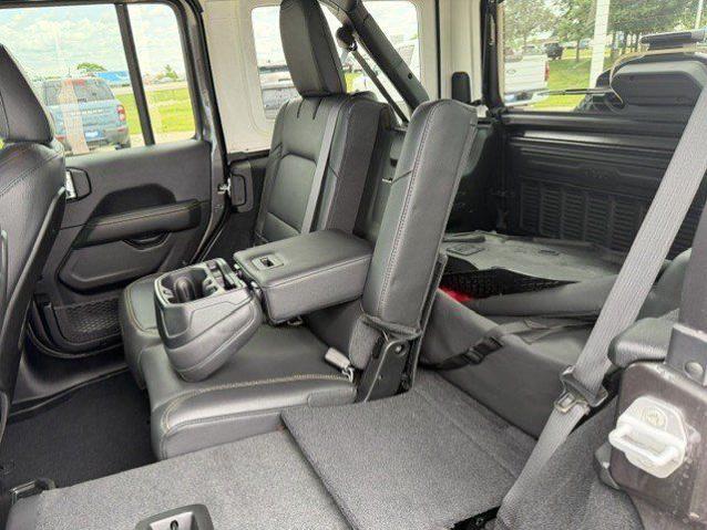 2026 Jeep Wrangler - $48,167