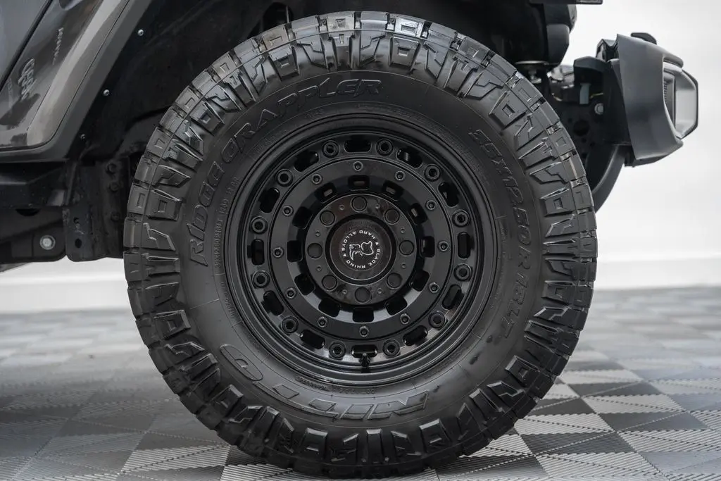2024 Jeep Wrangler - $36,000