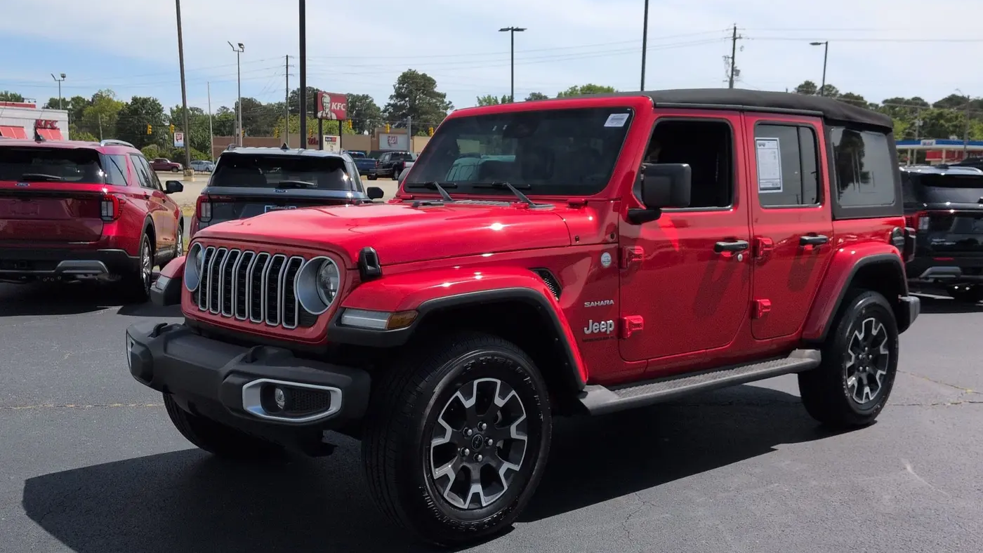 2024 Jeep Wrangler Sahara