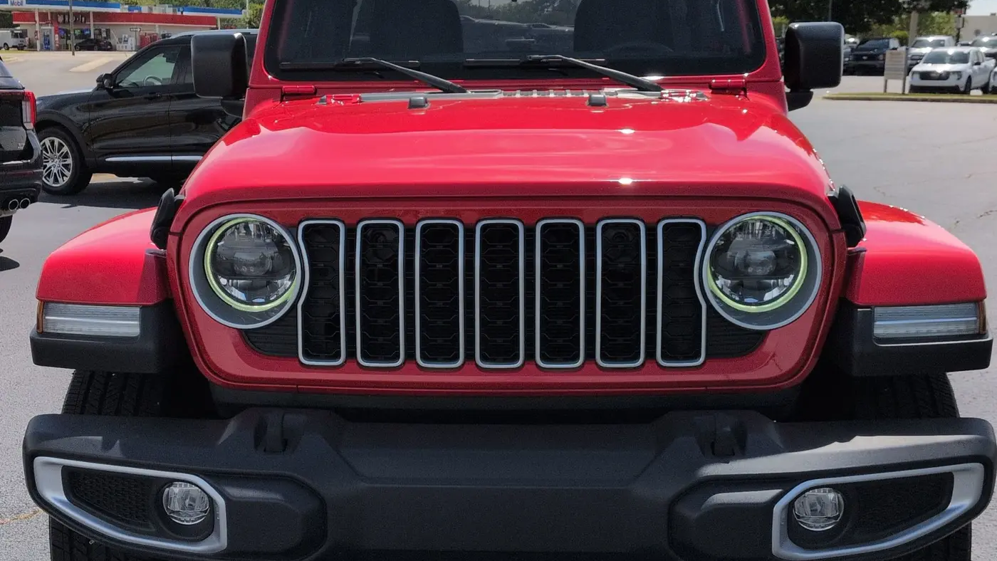 2024 Jeep Wrangler Sahara