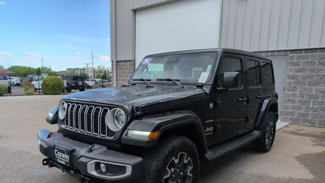 2024 Jeep Wrangler Sahara