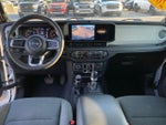 2024 Wrangler Thumbnail 28