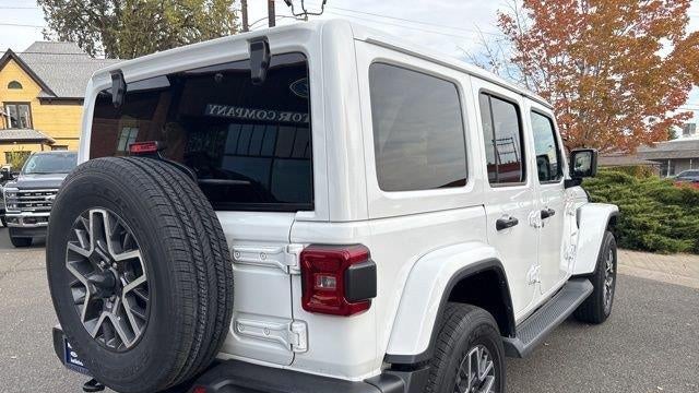 2024 Jeep Wrangler Sahara