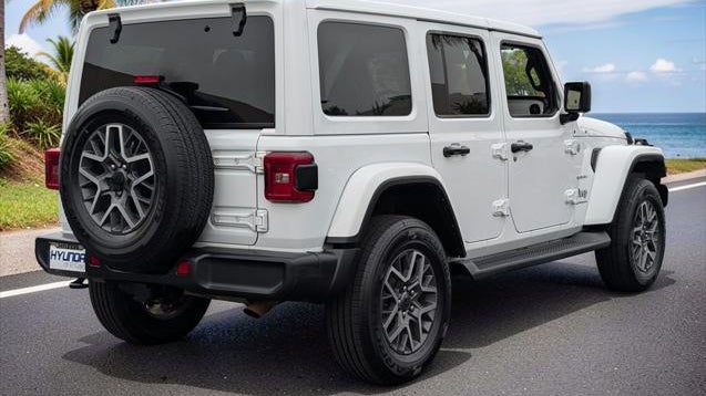 2024 Jeep Wrangler Sahara