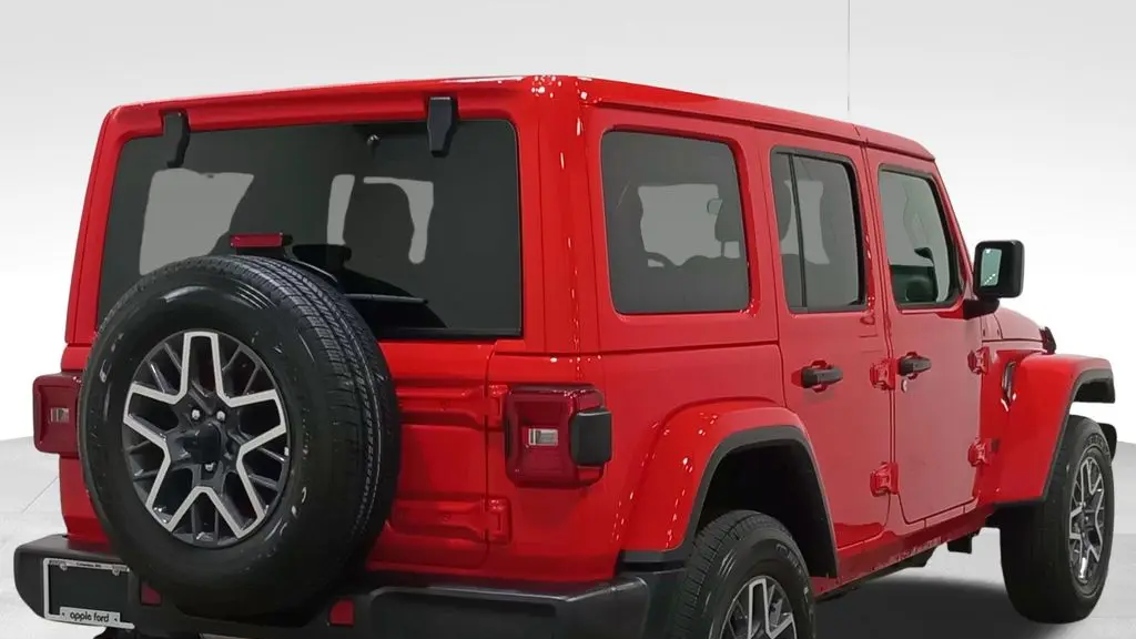 2025 Jeep Wrangler Sahara