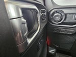 2025 Wrangler Thumbnail 24
