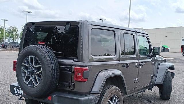 2025 Jeep Wrangler Sahara