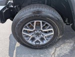 2025 Wrangler Thumbnail 9