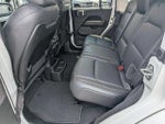 2025 Wrangler Thumbnail 25