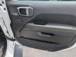 2025 Wrangler Thumbnail 29