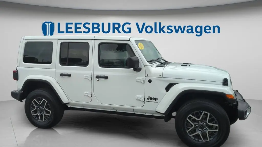 2025 Jeep Wrangler Sahara