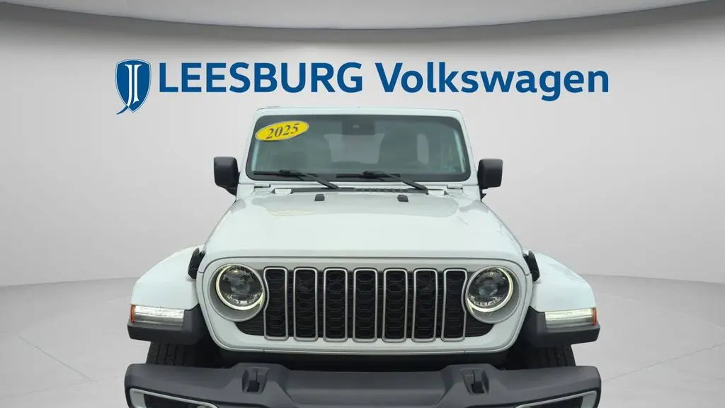 2025 Jeep Wrangler Sahara
