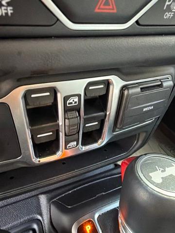 2025 Jeep Wrangler - $36,450